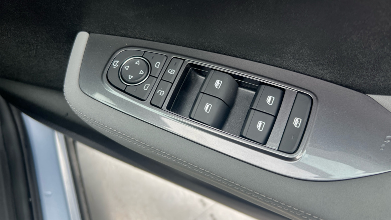 BYD Dolphin Surf 65kW Boost 43kWh 5dr Auto Electric Hatchback